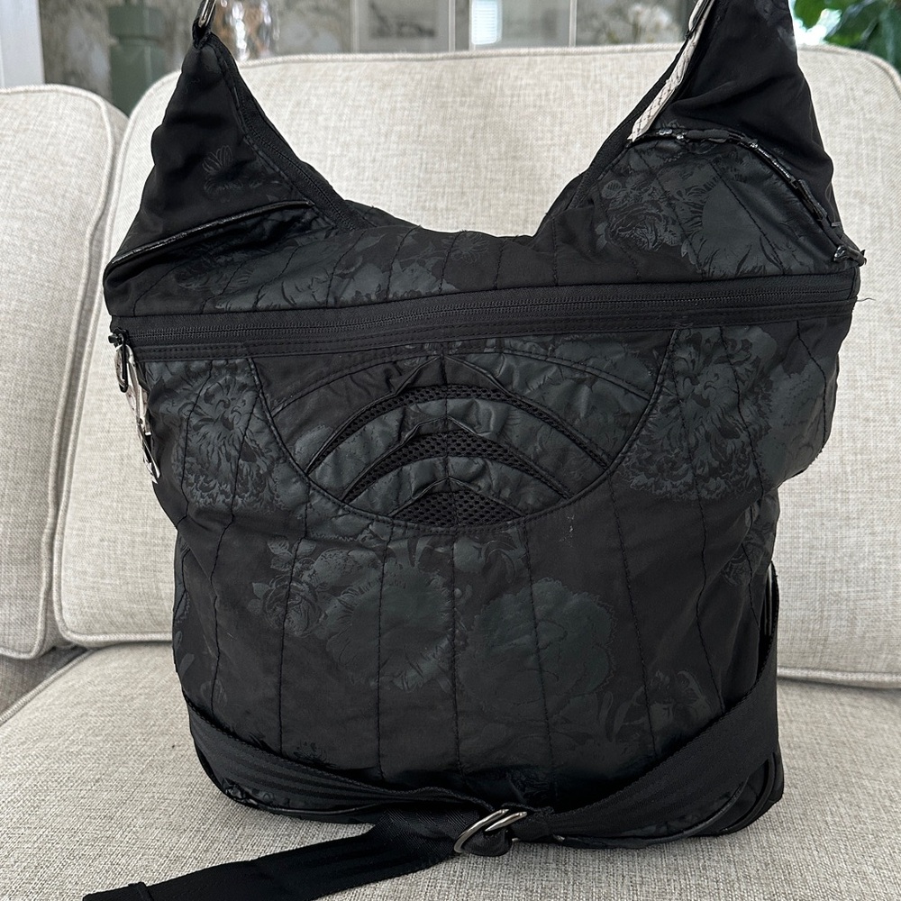 LULULEMON RARE TRAVELING BAG - Picture 2 of 3